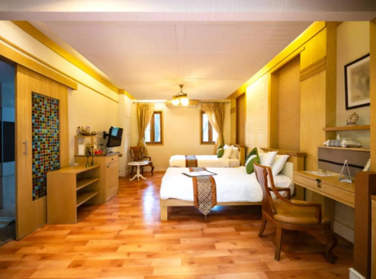 Image 2 of Hotel Olive Aero Suites