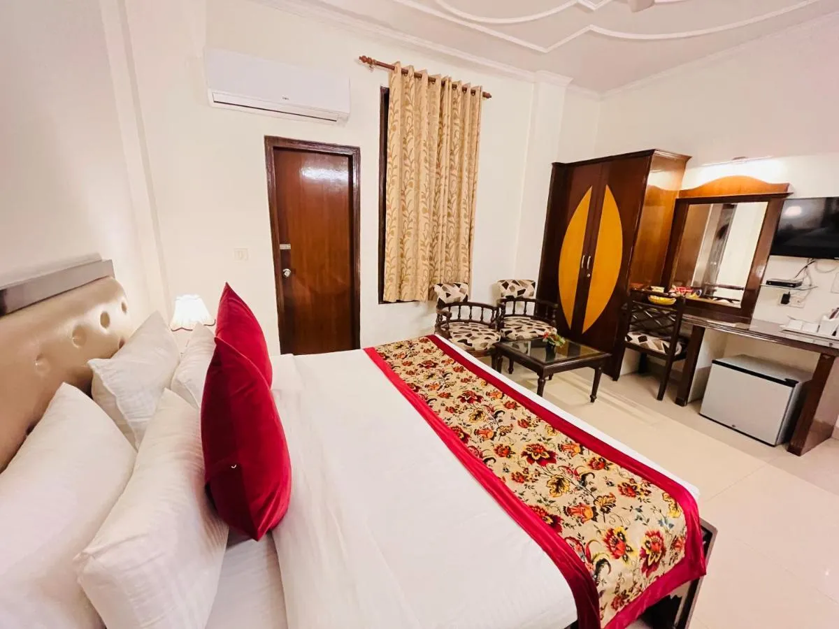Image 3 of Hotel Paras – Karol Bagh Delhi