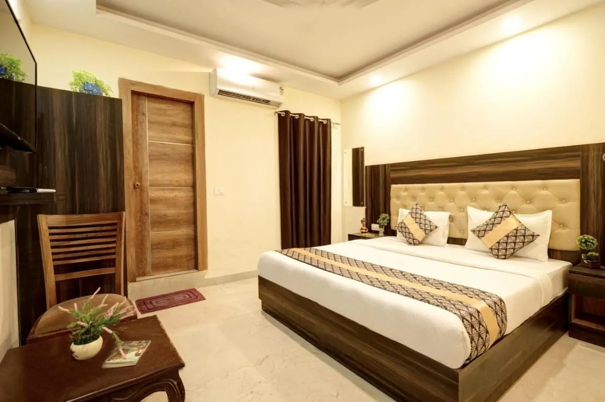 Image 1 of Hotel Premium Near IGI Airport Delhi