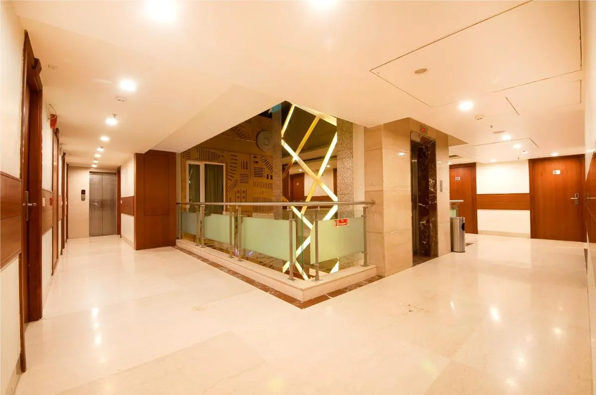 Image 3 of Hotel Regent Grand