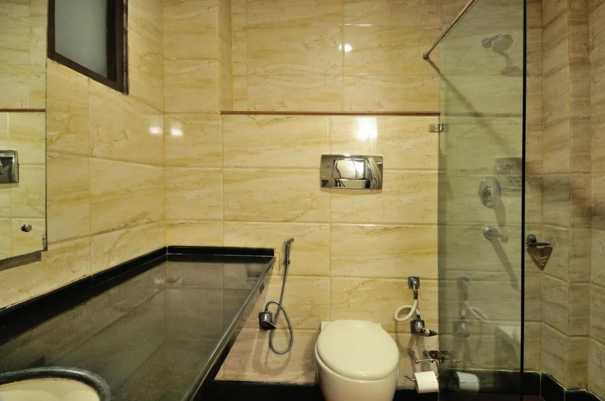 Image 2 of Hotel Shanti Villa