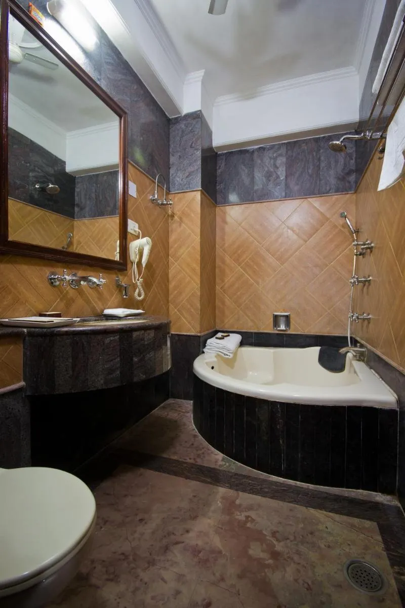 Image 3 of Hotel Sunstar Grand