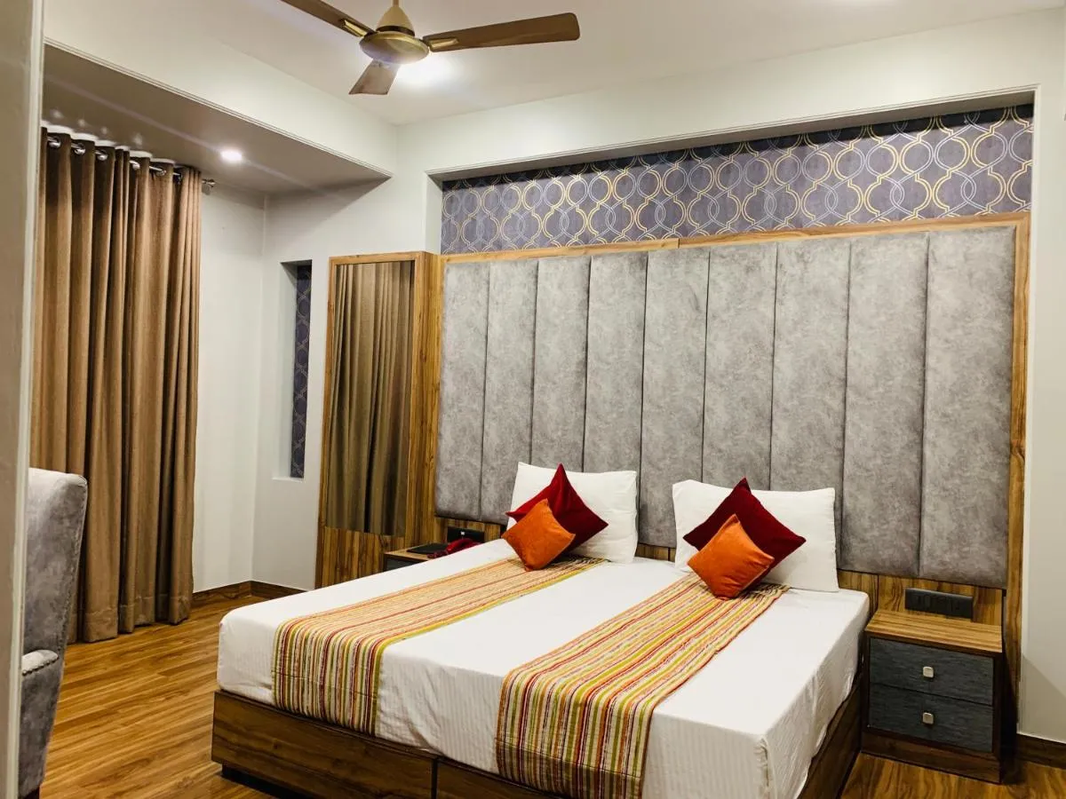 Image 6 of Hotel Sunstar Grand