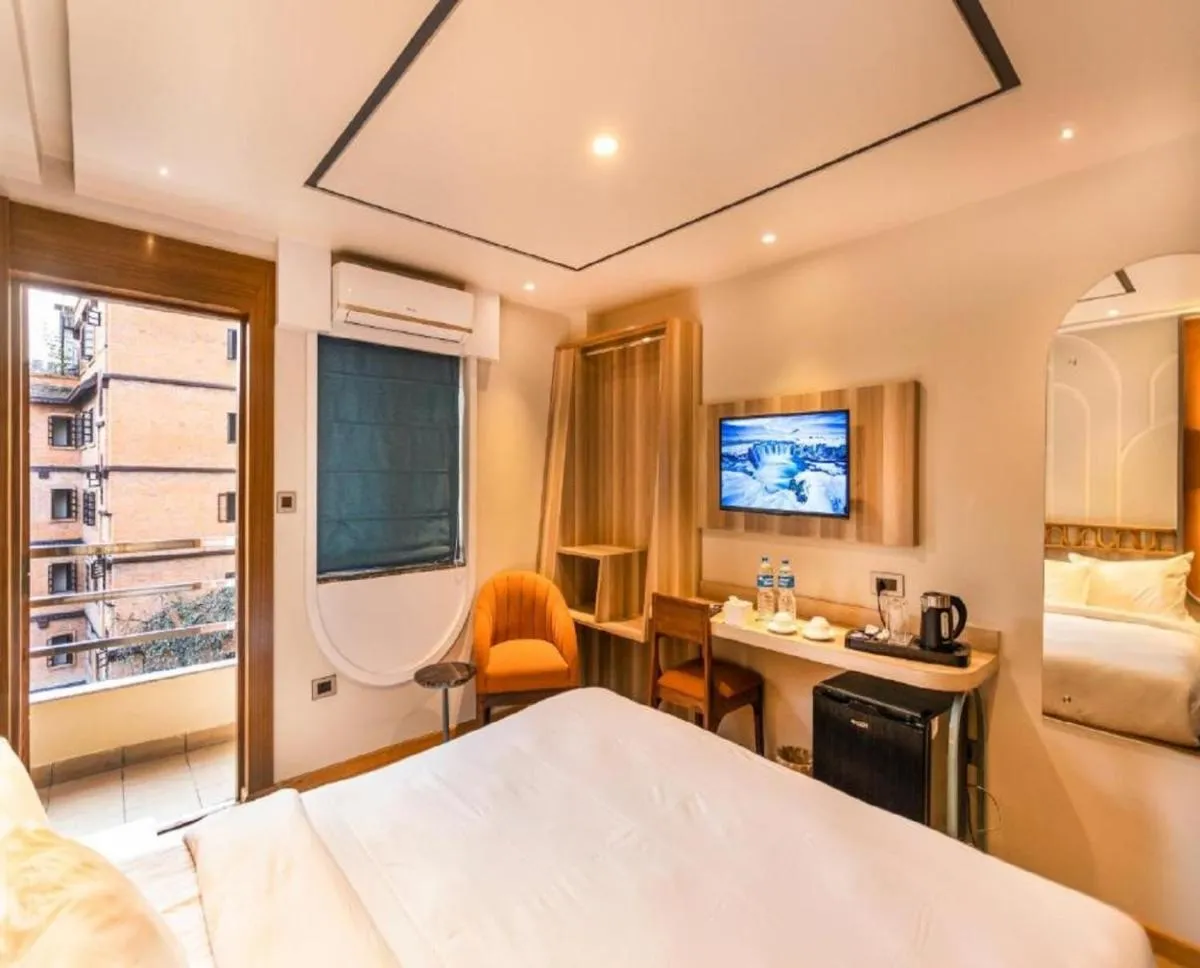 Image 6 of Hotel TEO SUITES International Airport