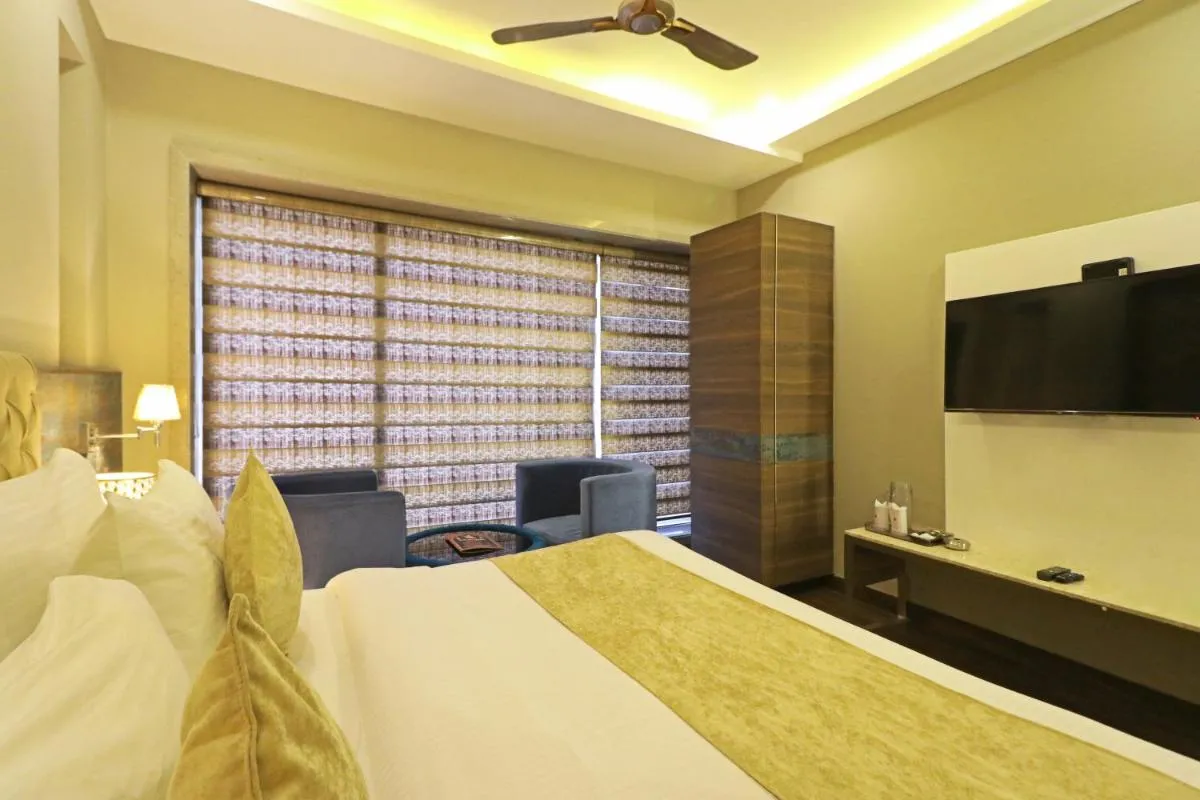 Image 6 of Hotel The IVY Grand With Free Secured Parking