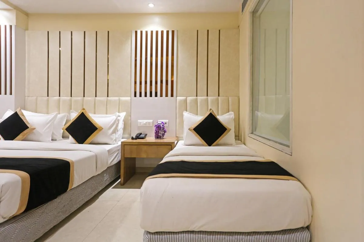 Image 1 of Hotel Worth Newly Bulit – New Delhi
