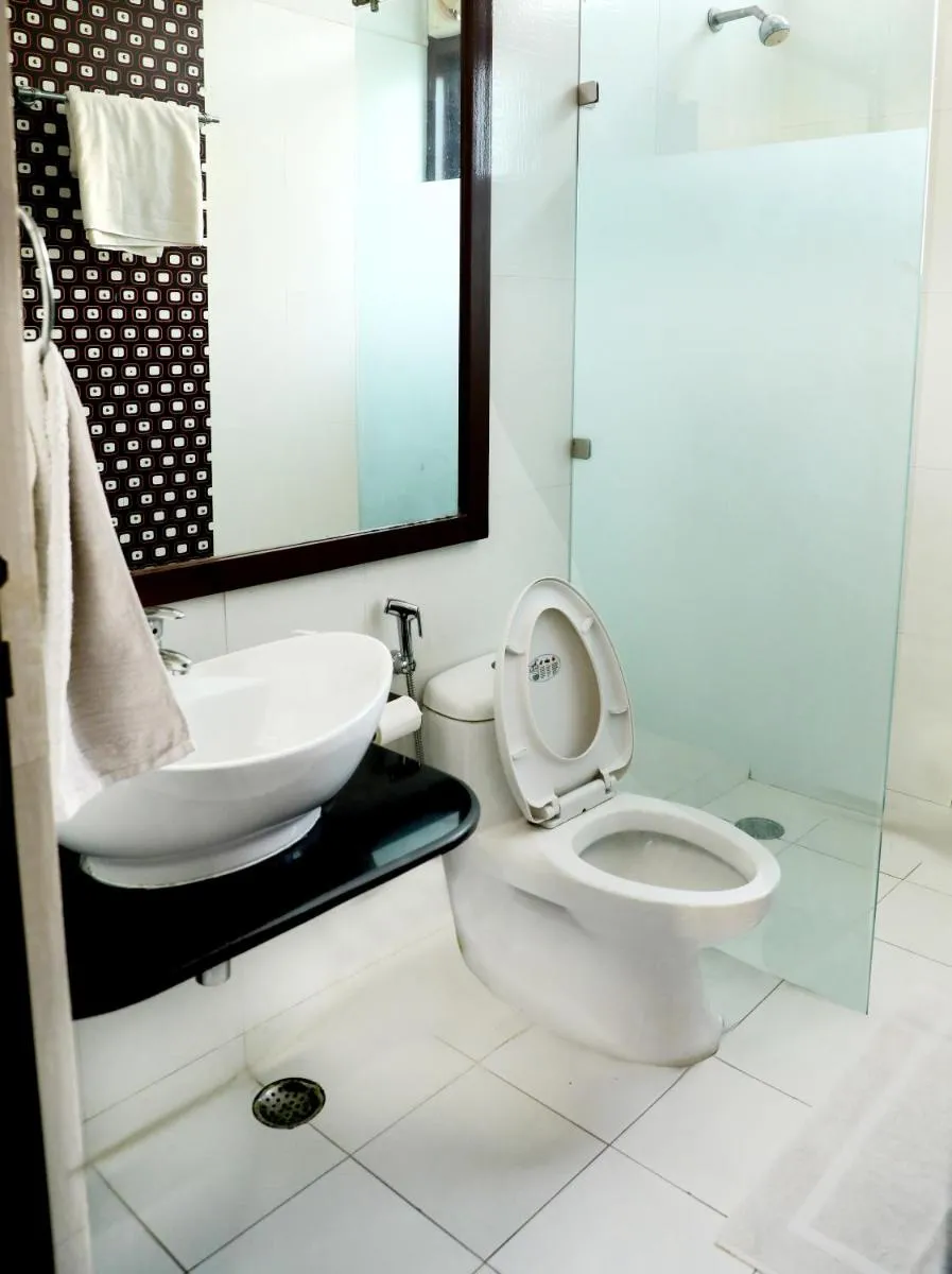 Image 3 of Indee home