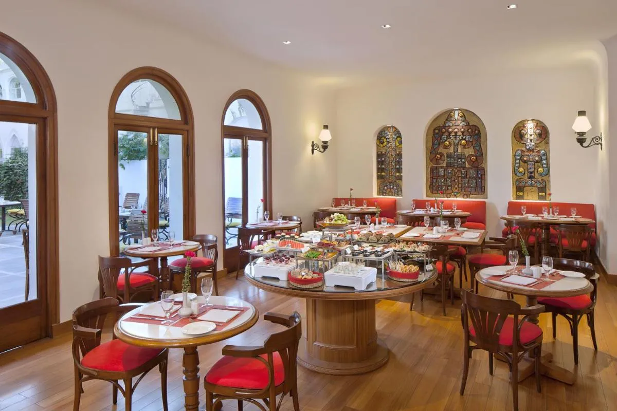 Image 4 of Maidens Hotel New Delhi