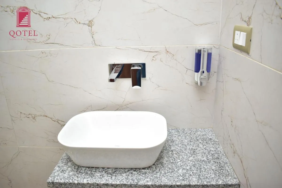 Image 6 of Qotel Hotel Signature BNB-Ashok Vihar