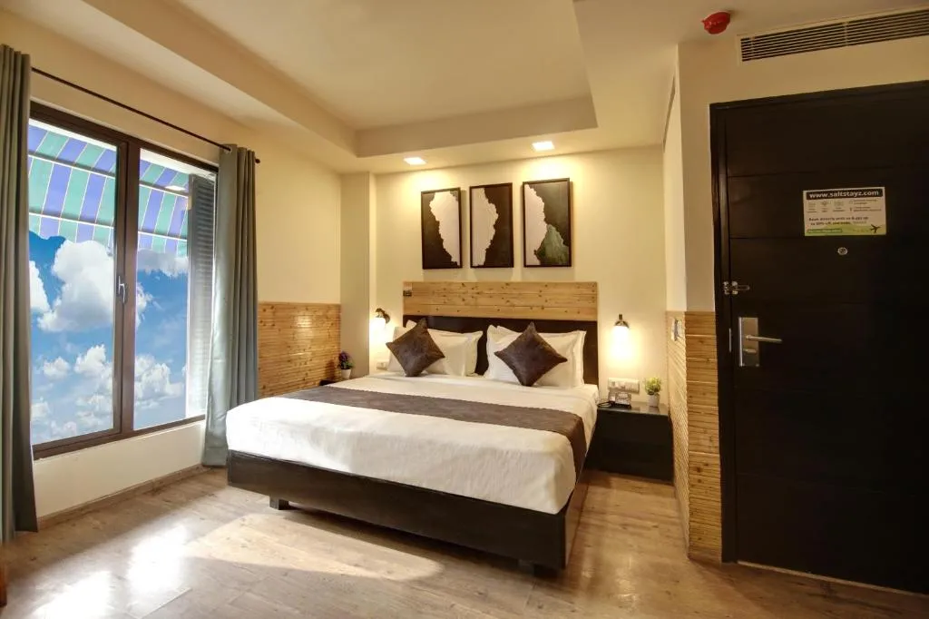 Image of Saltstayz Select – Nehru Place & New Friends Colony