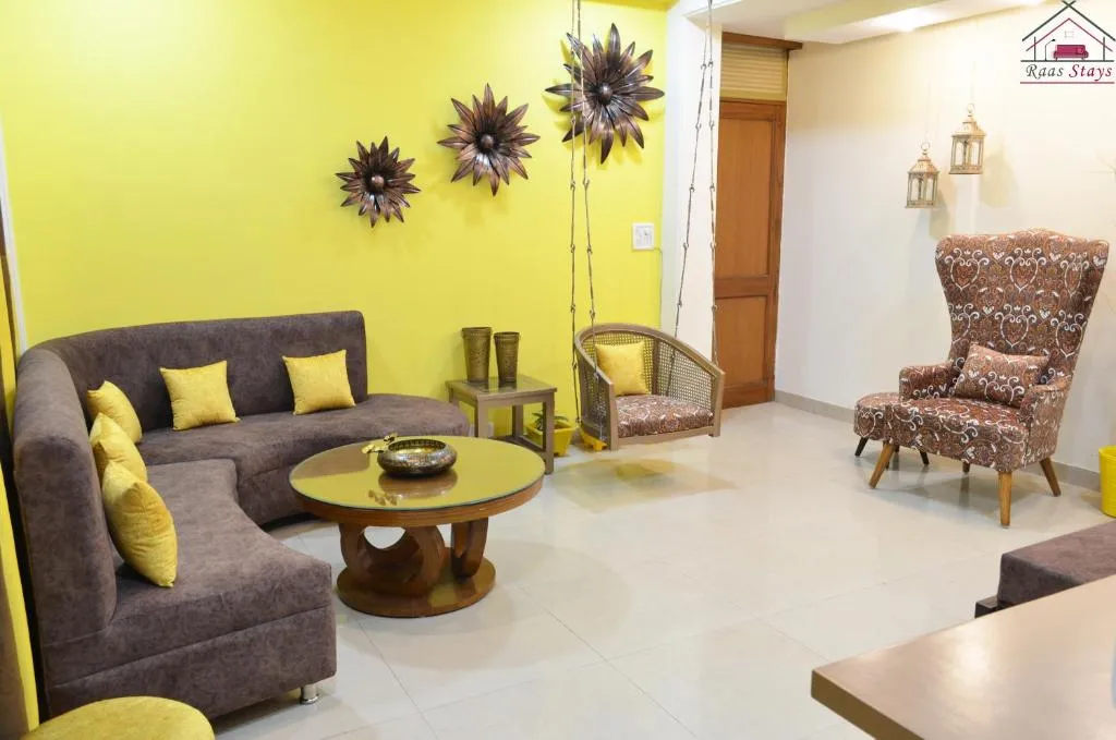 Image of Spacious 2BHK prime location with big Livingroom 8
