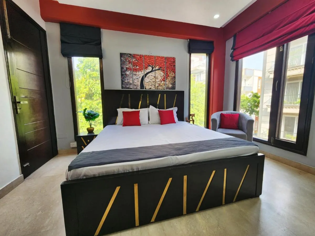 Image 1 of Sunlit Premium 1BHK Suite with big kitchen 9