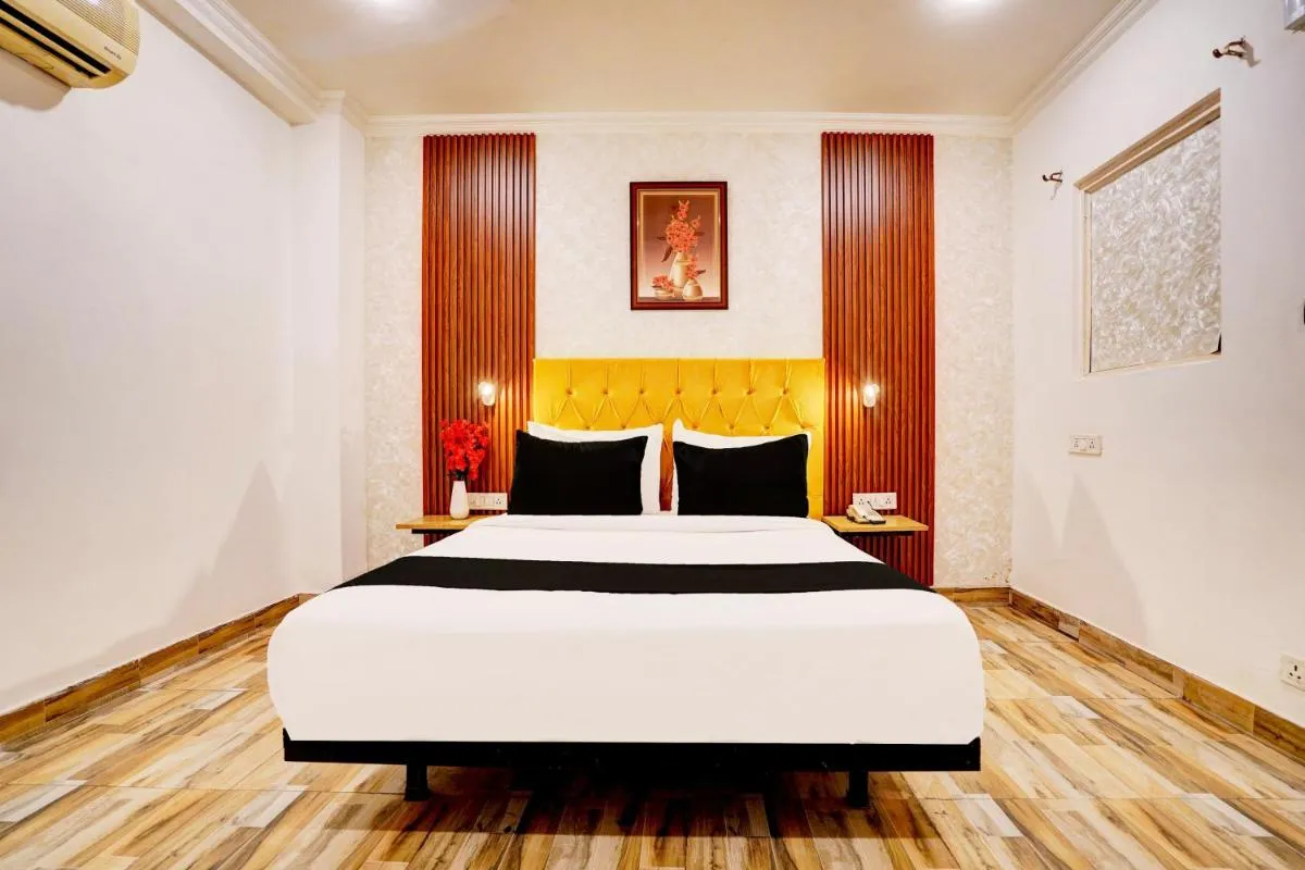 Image 3 of Townhouse Jageer Palace Near Mayapuri Chowk