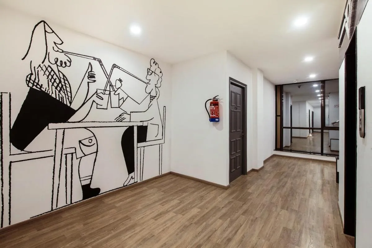 Image 6 of Townhouse Prakash continental Near Netaji Subhash Place Metro Station